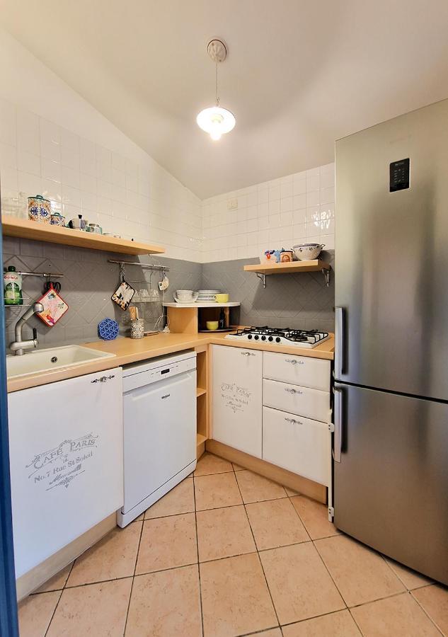 Murphy Holiday Home - Residenza Aldo Moro 02 La Maddalena  Esterno foto