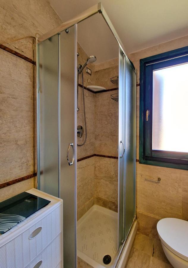 Murphy Holiday Home - Residenza Aldo Moro 02 La Maddalena  Esterno foto
